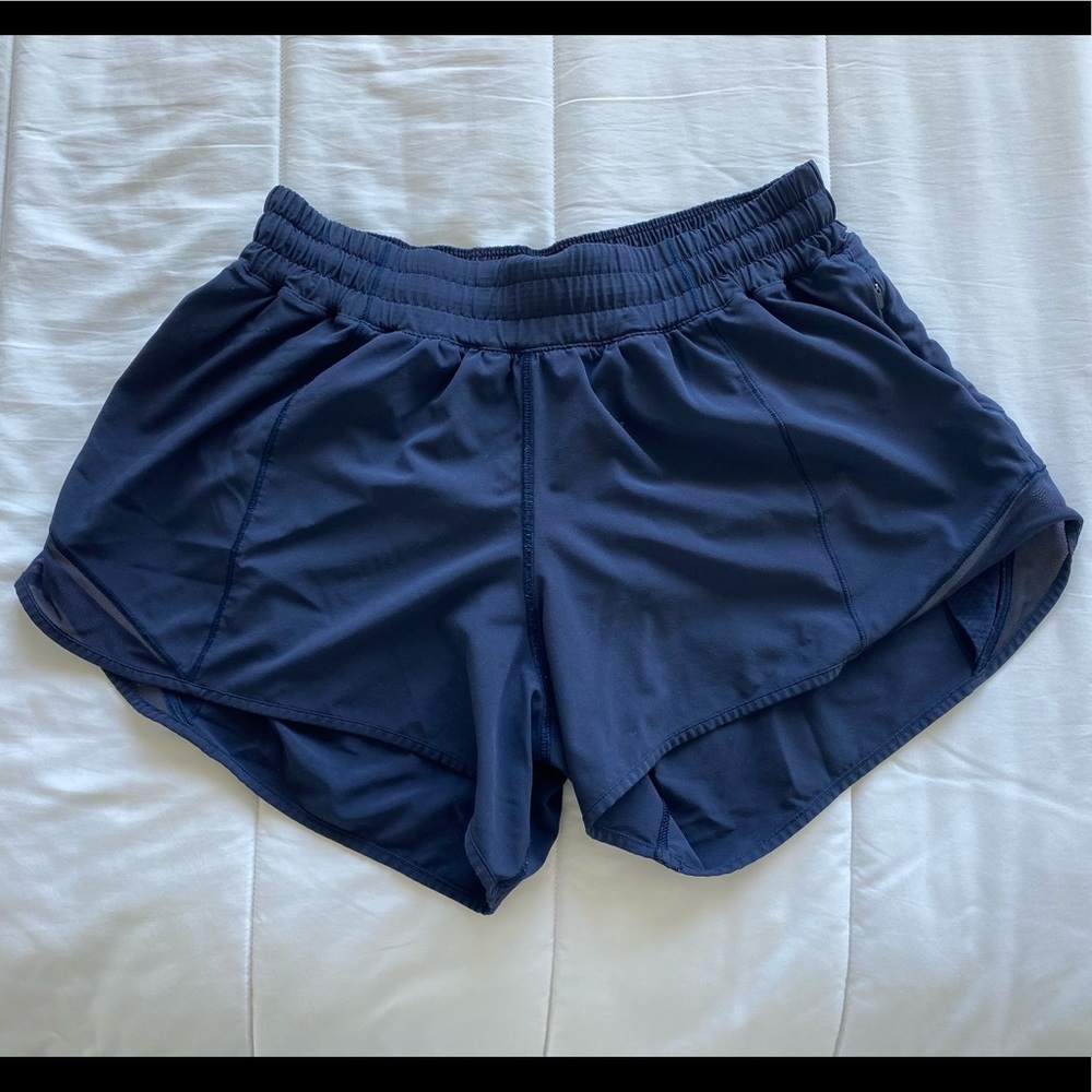 Lululemon 4'' Hotty Hot Shorts
